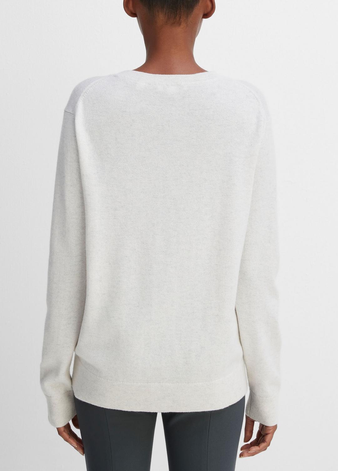 Cashmere Weekend V-Neck Sweater in V-Neck HEATHER WHITE | VINCE Women