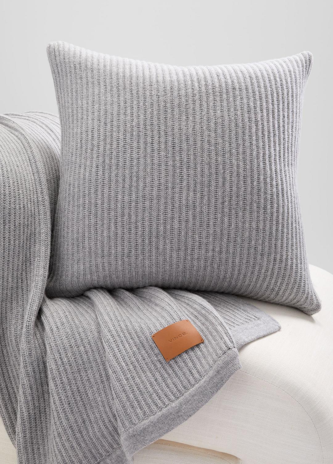 Wool and Cashmere Cardigan-Stitch Pillow in Pillows & Blankets HEATHER GREY | VINCE Women