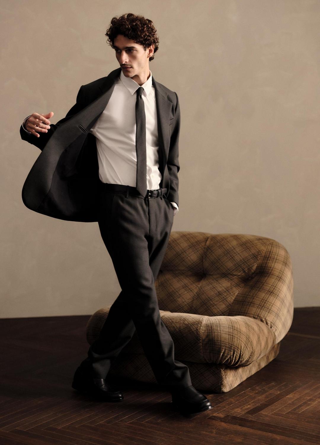 Owen Athletic Wool Suiting Pant in Trousers BLACK | VINCE Men