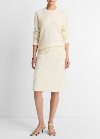 Plush Cashmere Crew Neck Sweater in Crew Neck OFF WHITE | VINCE Women