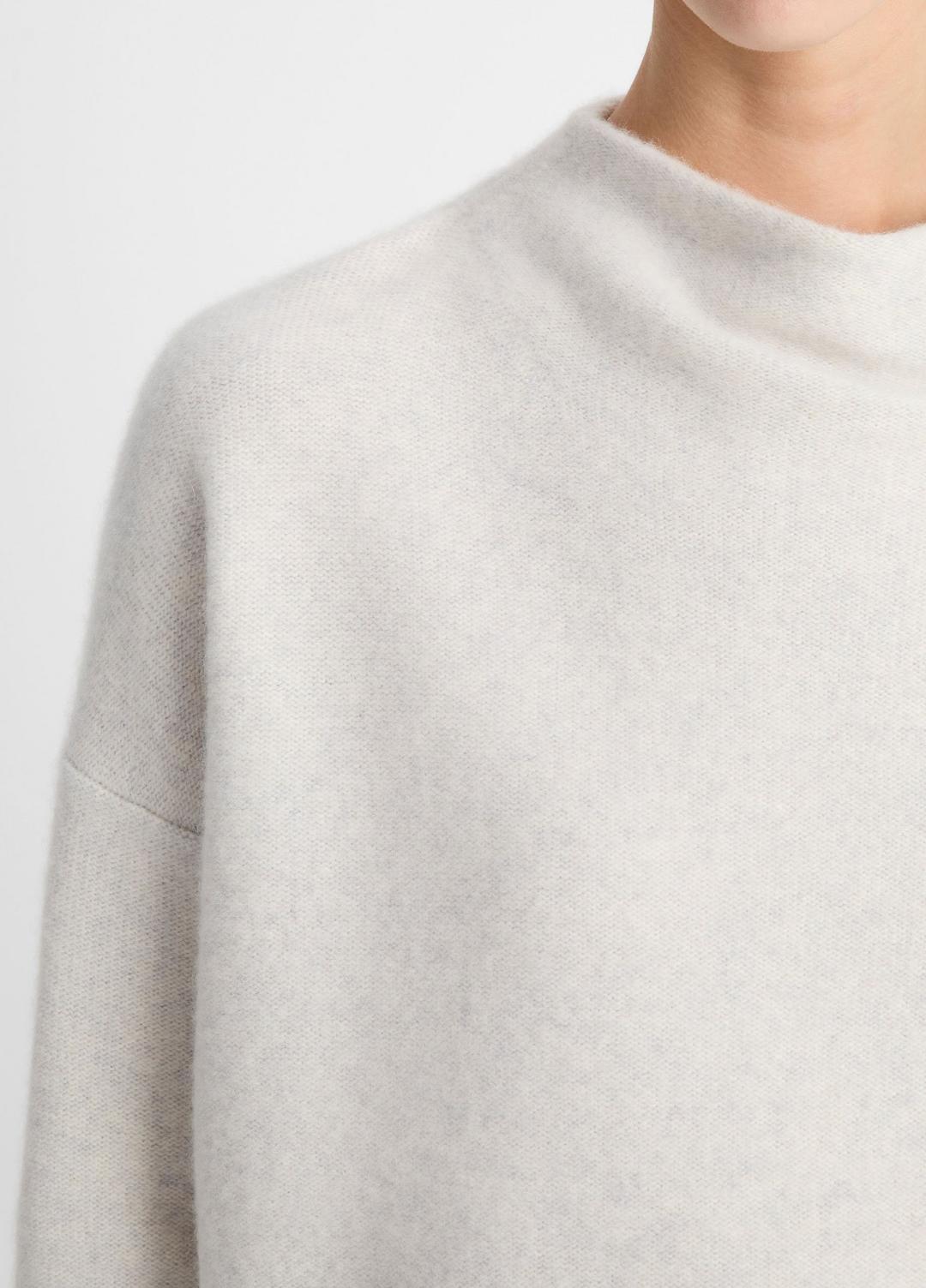 Plush Cashmere Funnel-Neck Sweater in Turtleneck HEATHER PLATINUM | VINCE Women