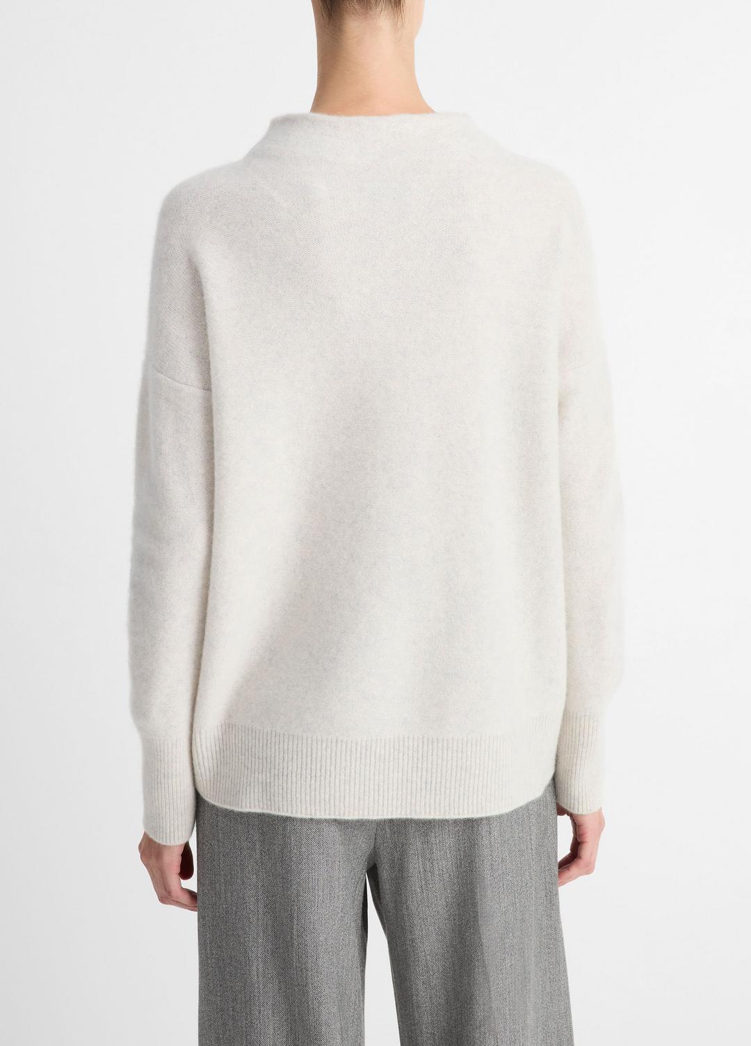Plush Cashmere Funnel-Neck Sweater in Turtleneck HEATHER PLATINUM | VINCE Women