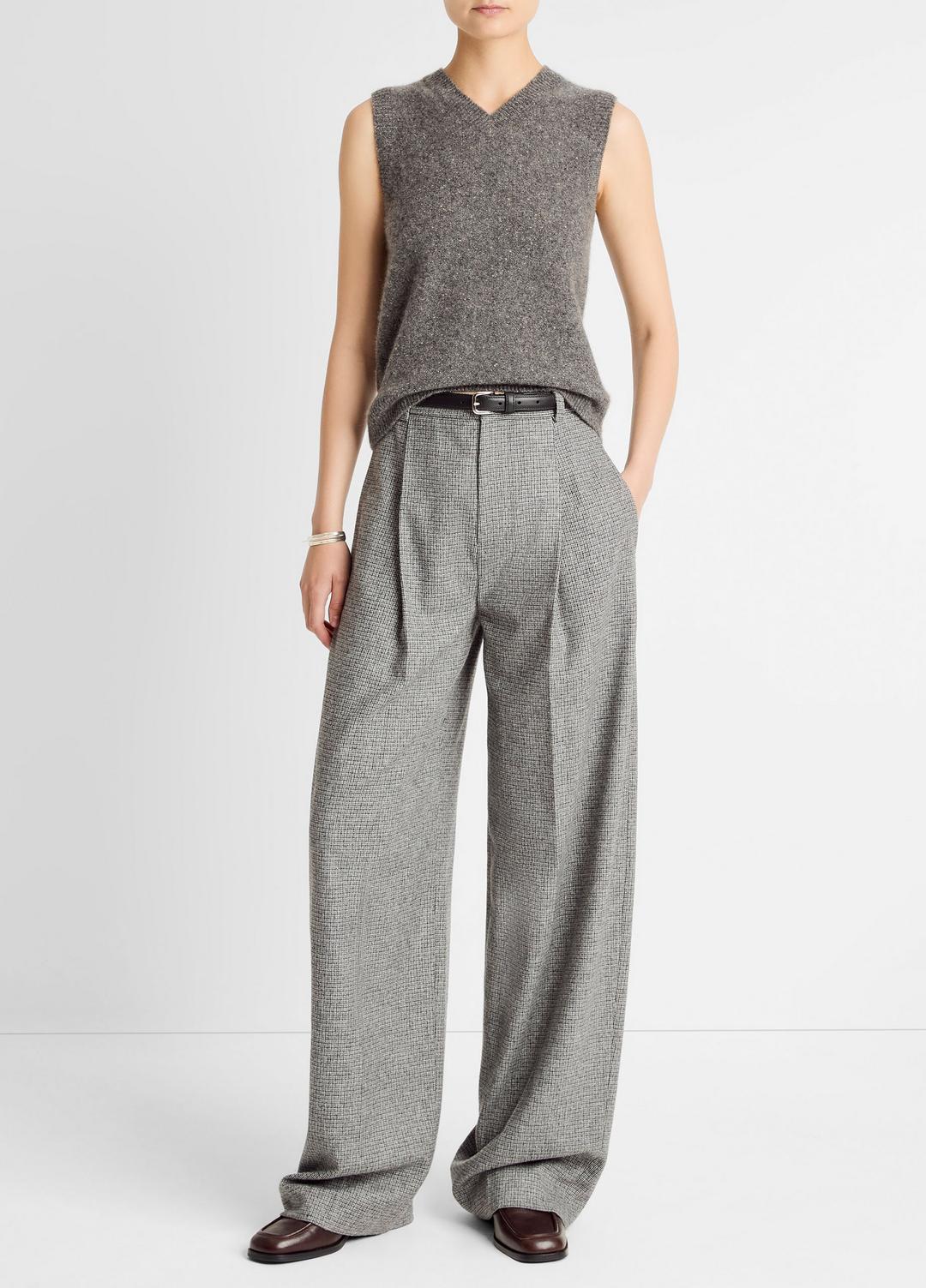Donegal Plush Cashmere Sweater Vest in V-Neck MEDIUM HEATHER GREY DONEGAL | VINCE Women