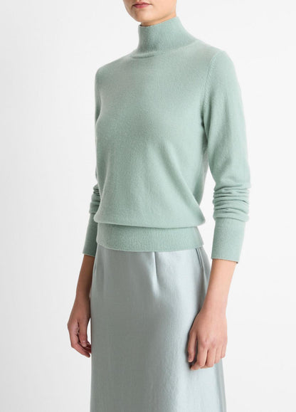 Cashmere Turtleneck Sweater in Turtleneck ALOE STONE | VINCE Women