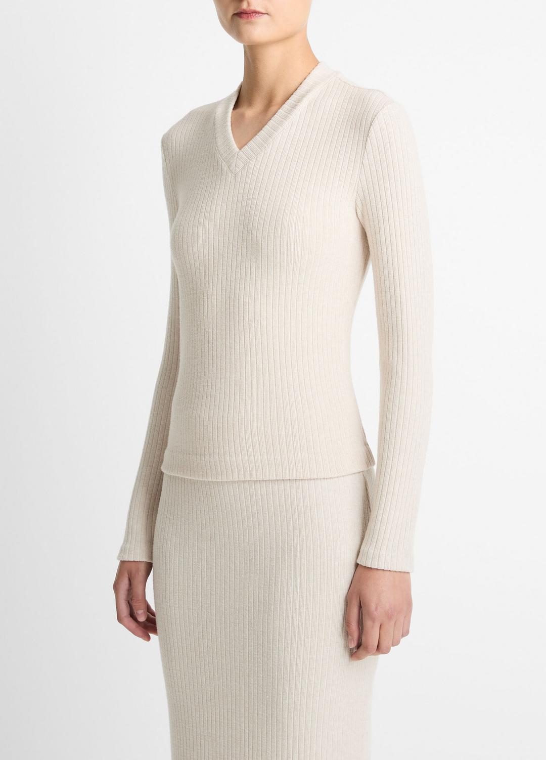 Cozy Rib High V-Neck Top in Long Sleeve HEATHER CREAM OAT | VINCE Women