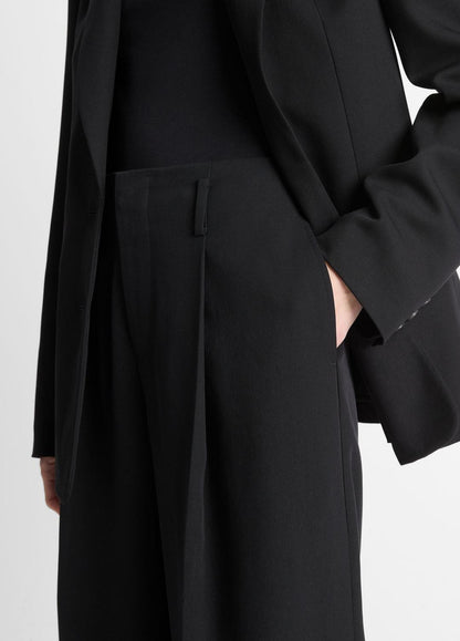 High-Waist Pleated Trouser in Trousers BLACK | VINCE Women