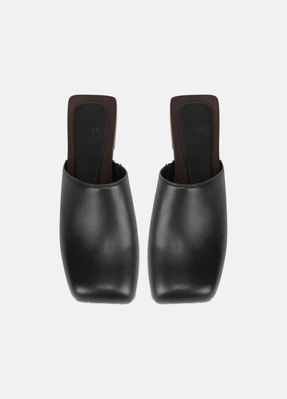 Margarita Leather Clog in Loafers & Flats BLACK | VINCE Women