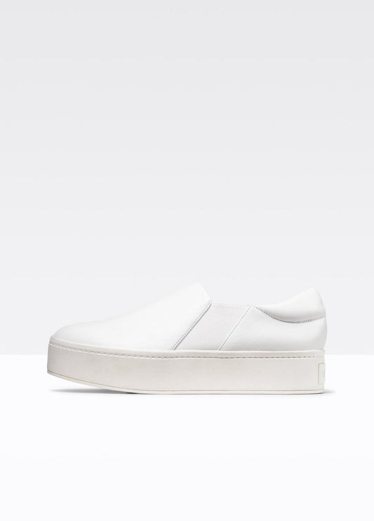 Leather Warren Sneaker in Sneakers PLASTER | VINCE Women