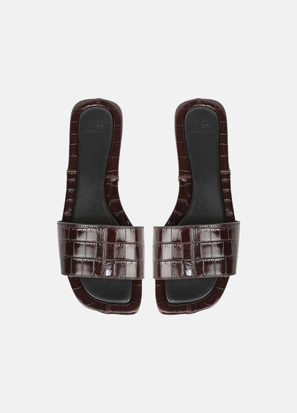 Valeria Croc-Embossed Leather Slide Sandal in Sandals CACAO BROWN | VINCE Women