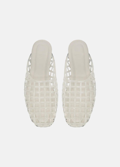 Barcelona Jelly Sandal in Sandals CLEAR | VINCE Women