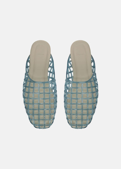 Barcelona Jelly Sandal in Sandals OCEANIC | VINCE Women