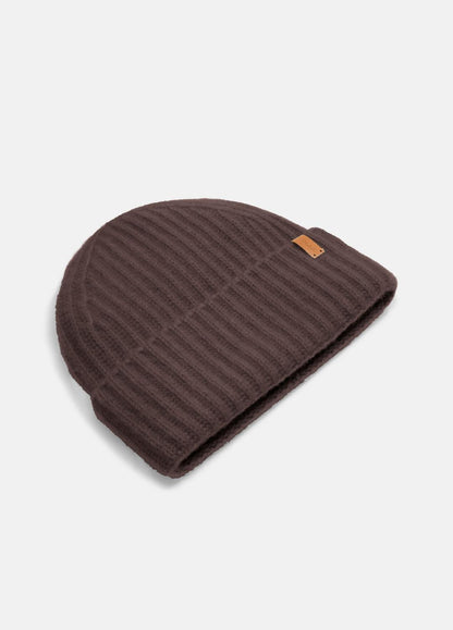 Plush Cashmere Chunky-Knit Beanie in Scarves & Hats TRUFFLE | VINCE Women