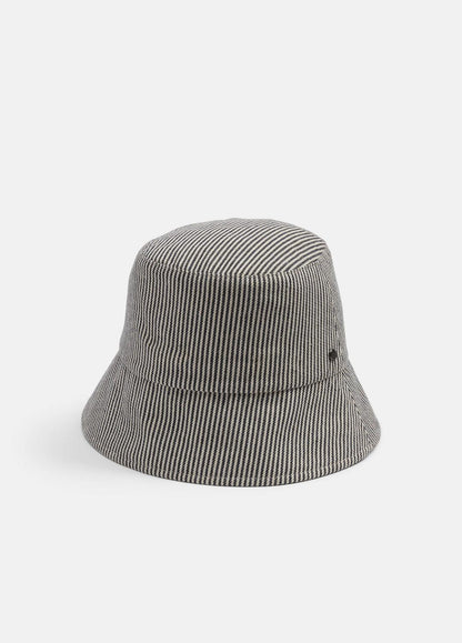 Stripe Cotton Canvas Bucket Hat in Scarves & Hats NAVY | VINCE Women