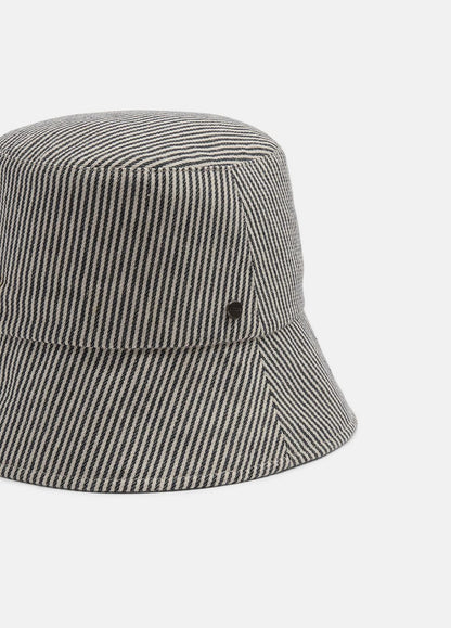 Stripe Cotton Canvas Bucket Hat in Scarves & Hats NAVY | VINCE Women