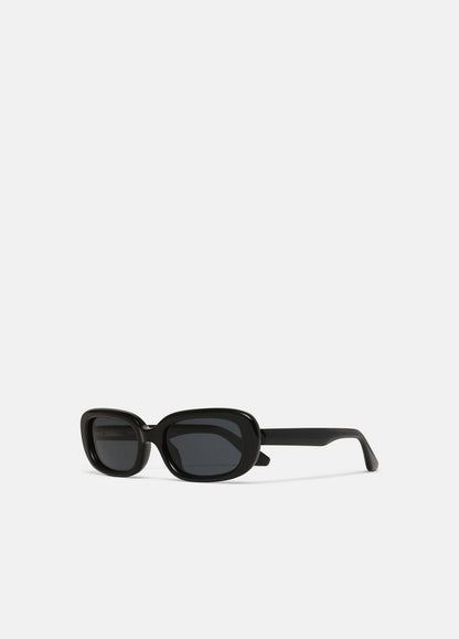 Chimi 12 Sunglasses in Sunglasses BLACK | VINCE Women|Men