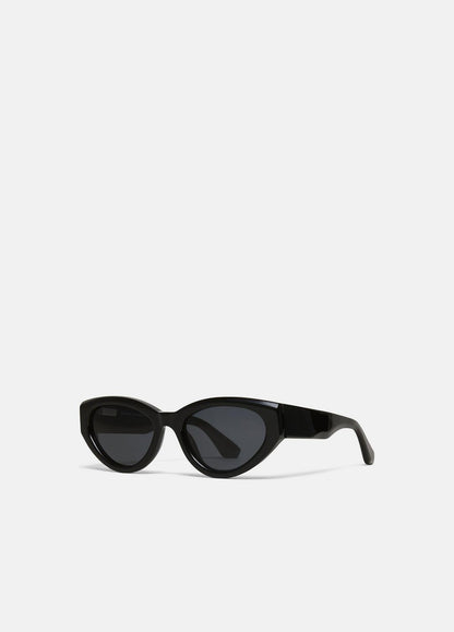Chimi 06 Sunglasses in Sunglasses BLACK | VINCE Women|Men