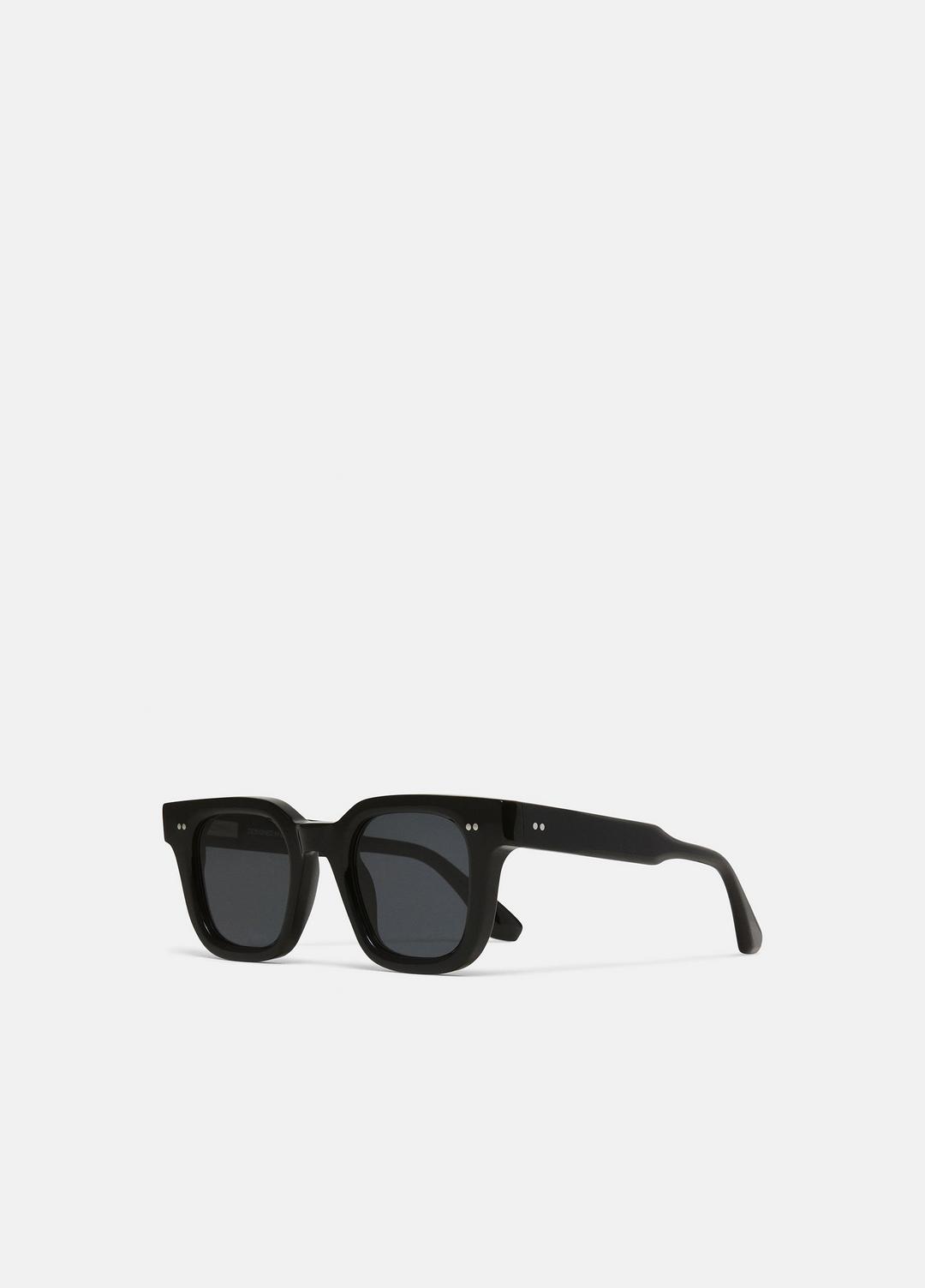 Chimi 04 Sunglasses in Sunglasses BLACK | VINCE Women|Men