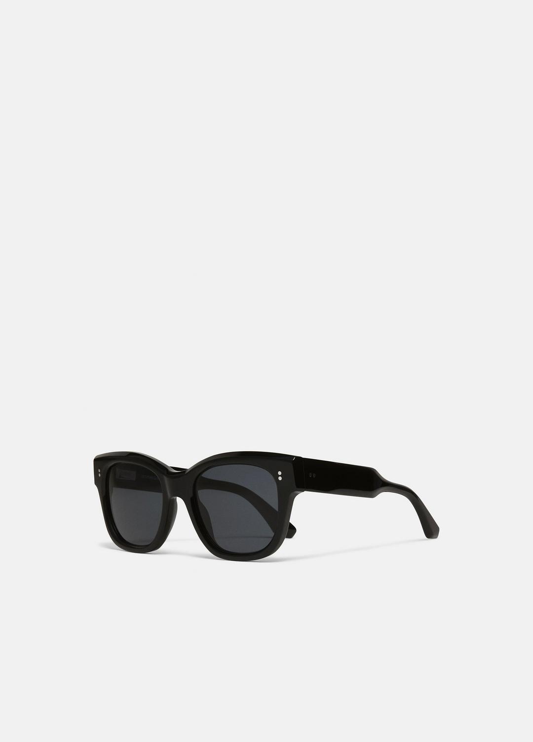 Chimi 07 Sunglasses in Sunglasses BLACK | VINCE Women|Men