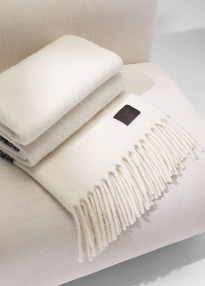 Brushed Alpaca-Blend Throw in Pillows & Blankets WHITE/BLACK | VINCE Women