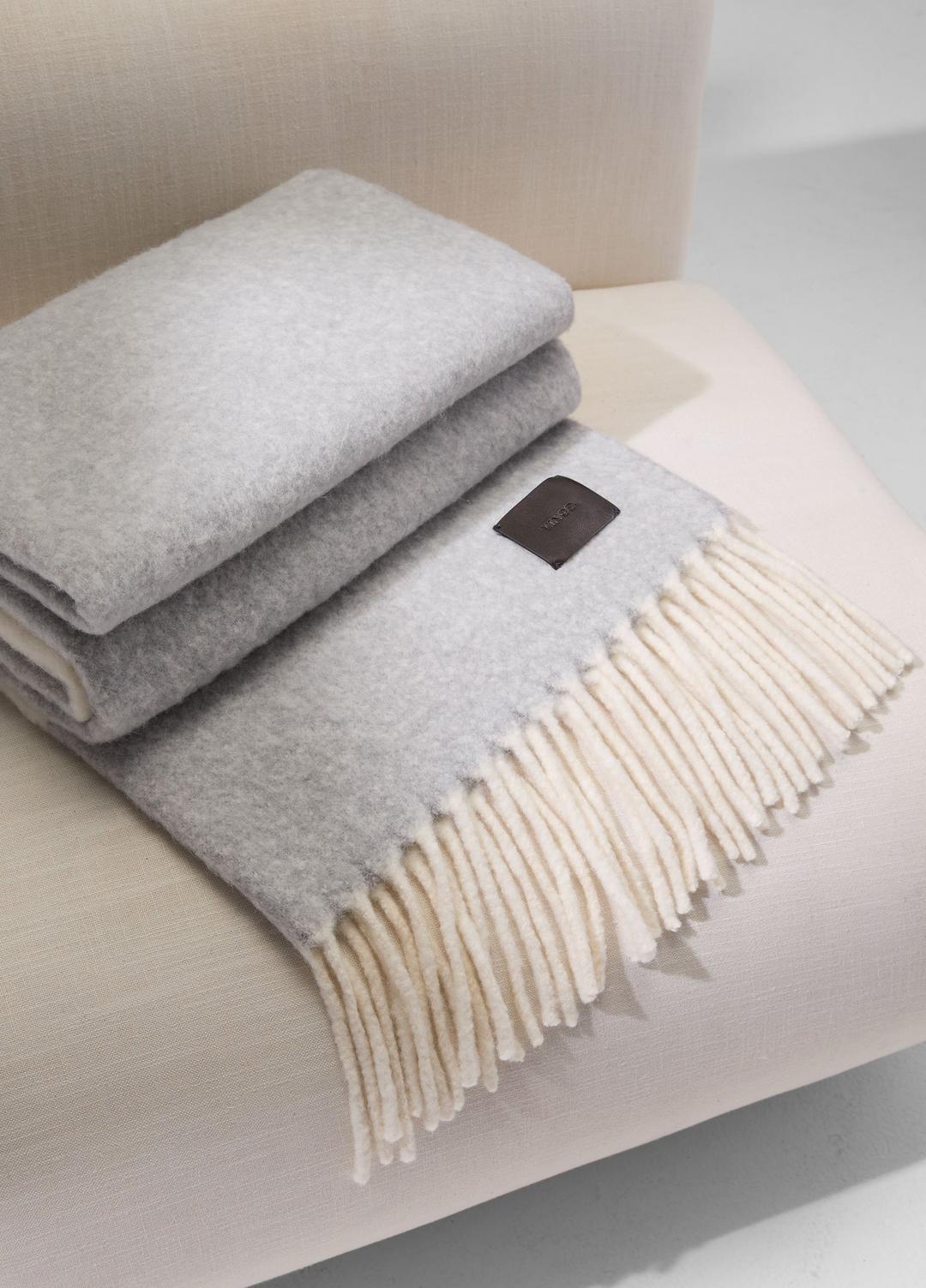 Brushed Alpaca-Blend Throw in Pillows & Blankets MEDIUM HEATHER GREY | VINCE Women