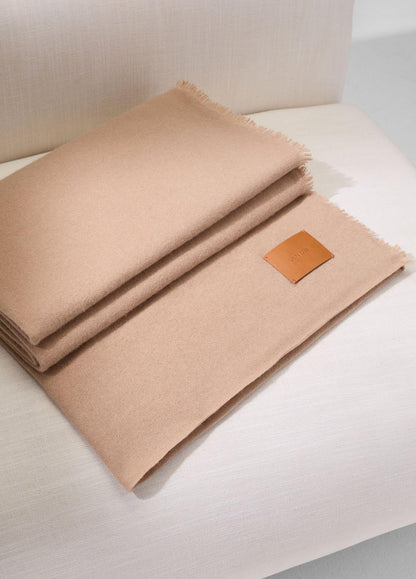 Cashmere Reverse Jersey Throw in Pillows & Blankets CAMEL | VINCE Women