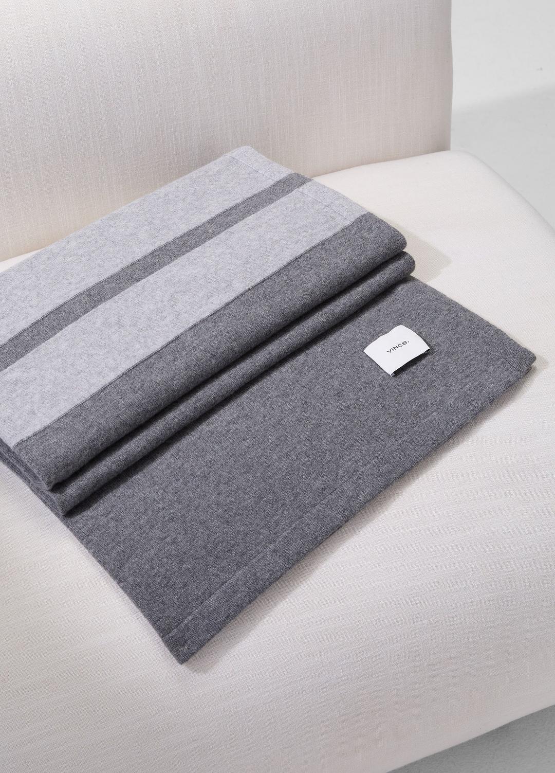Cashmere Jersey Stripe Throw in Pillows & Blankets MEDIUM HEATHER GREY | VINCE Women