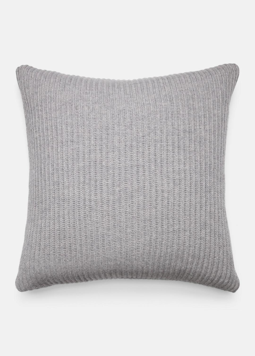 Wool and Cashmere Cardigan-Stitch Pillow in Pillows & Blankets HEATHER GREY | VINCE Women