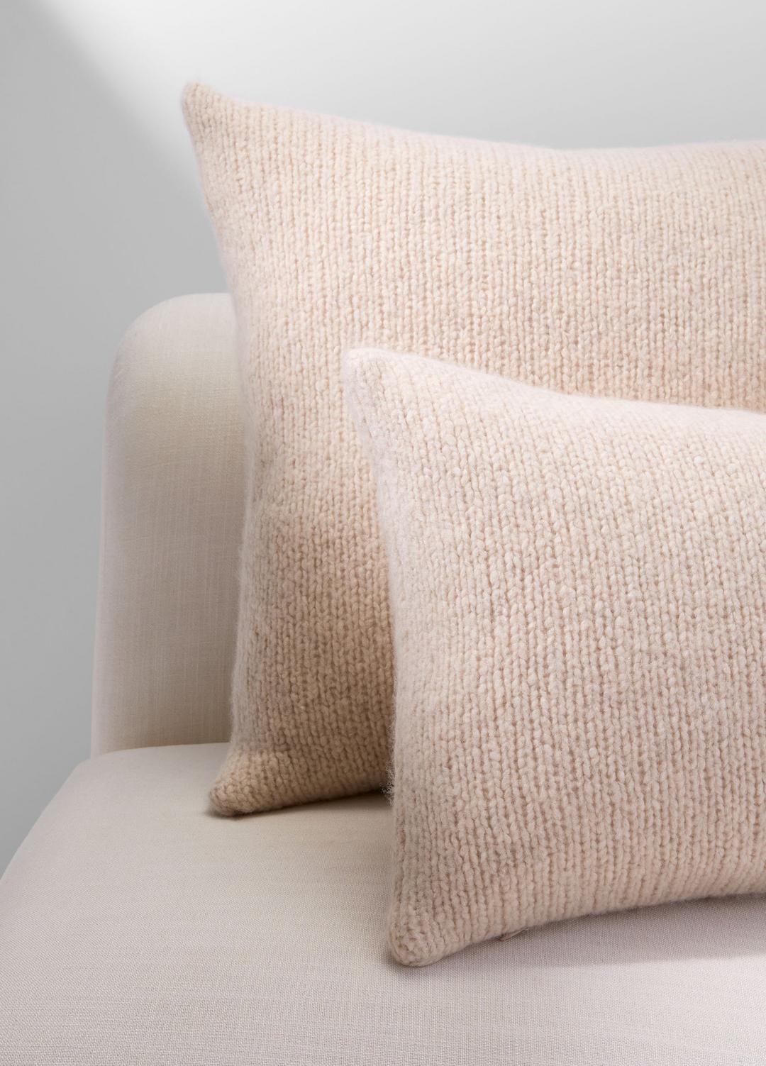 Cashmere-Silk Jersey Pillow in Pillows & Blankets LACE | VINCE Women