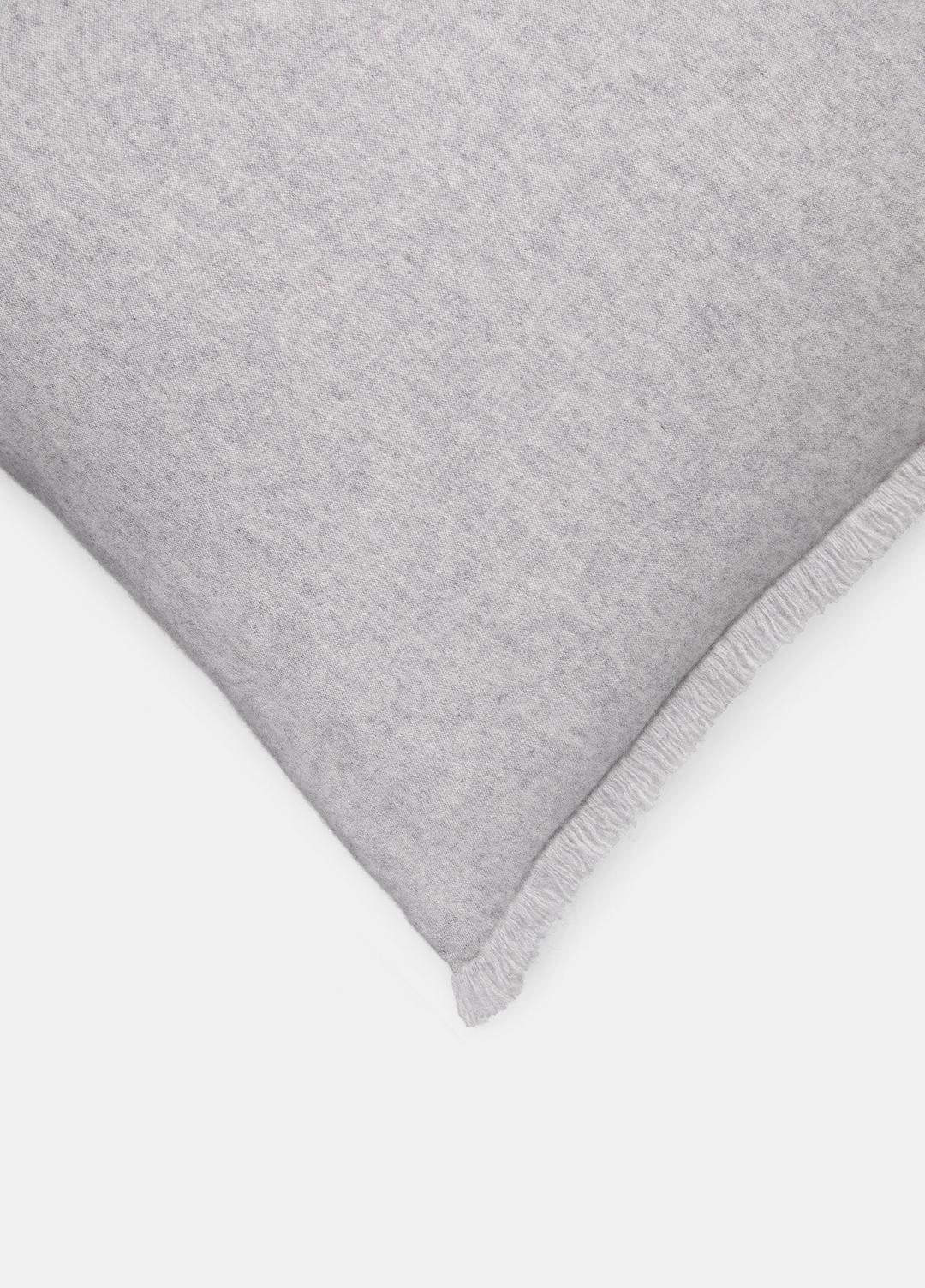 Cashmere Reverse Jersey Pillow in Pillows & Blankets HEATHER GREY | VINCE Women