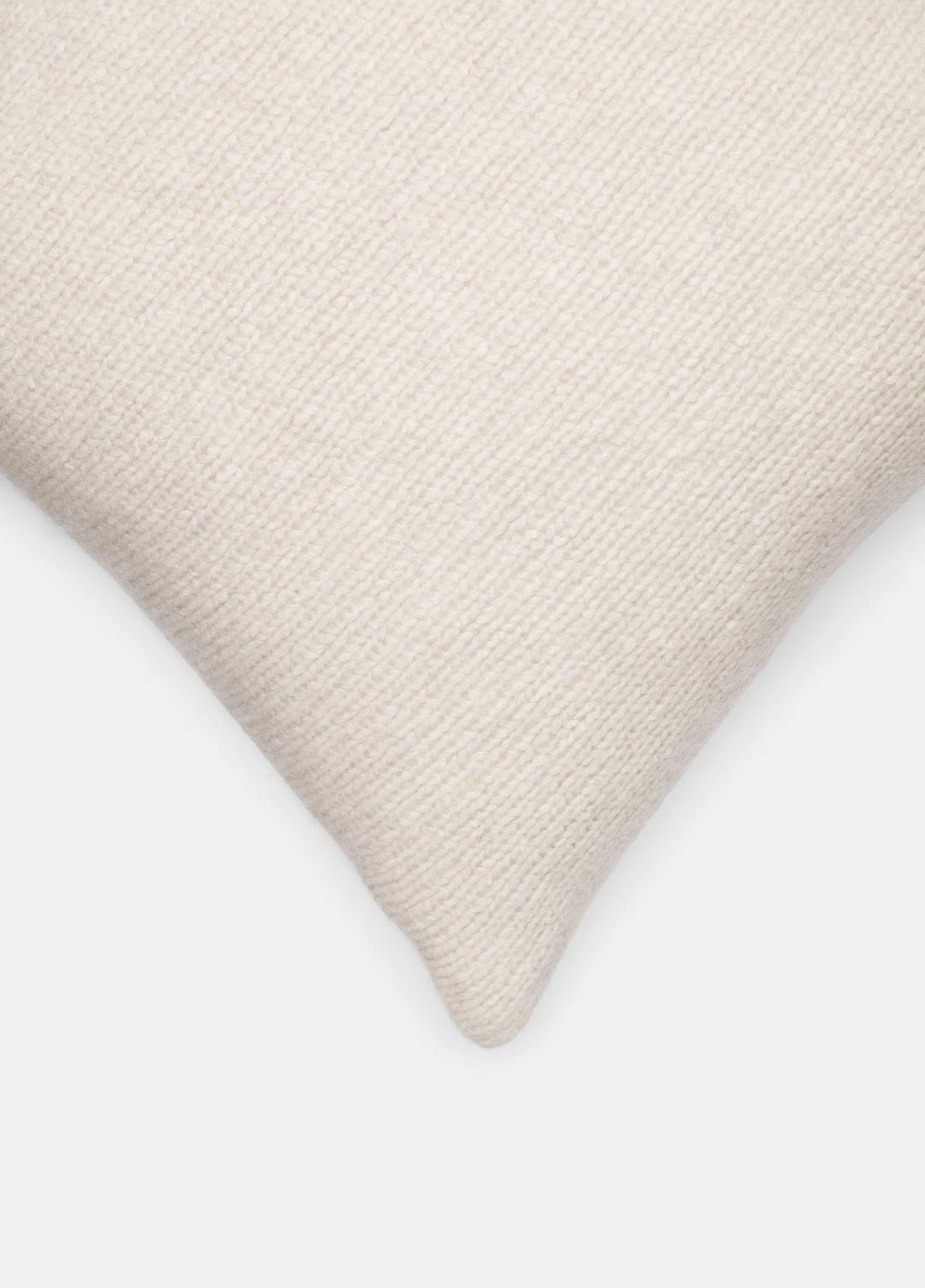 Wool and Cashmere Cardigan-Stitch Pillow in Pillows & Blankets LACE | VINCE Women