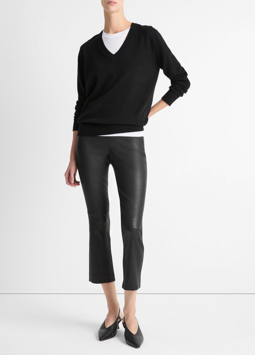 Cashmere Weekend V-Neck Sweater in Vince Products Women BLACK | VINCE Women