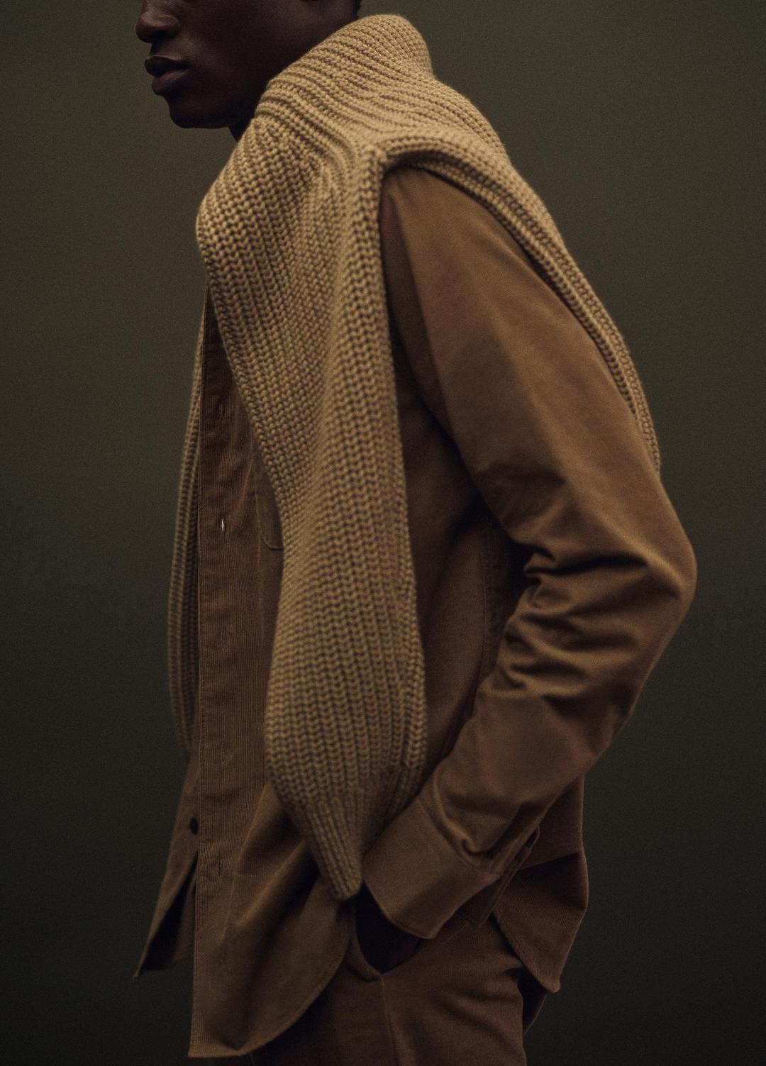 Utility Shaker Merino Wool Sweater in Crew Neck HEATHER RIVER SAND | VINCE Men