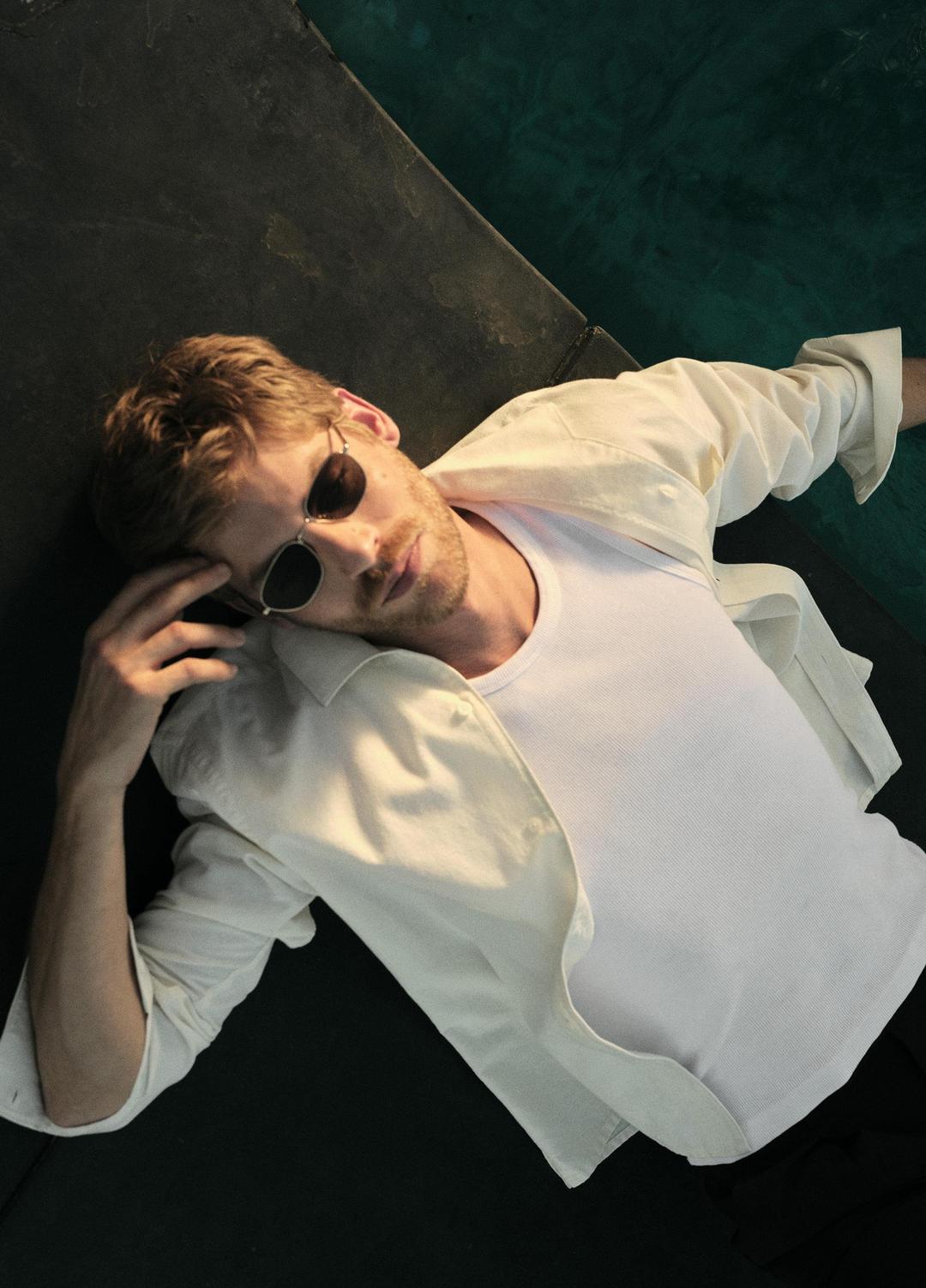 Cotton Chambray Button-Front Shirt in Long Sleeve OFF WHITE | VINCE Men