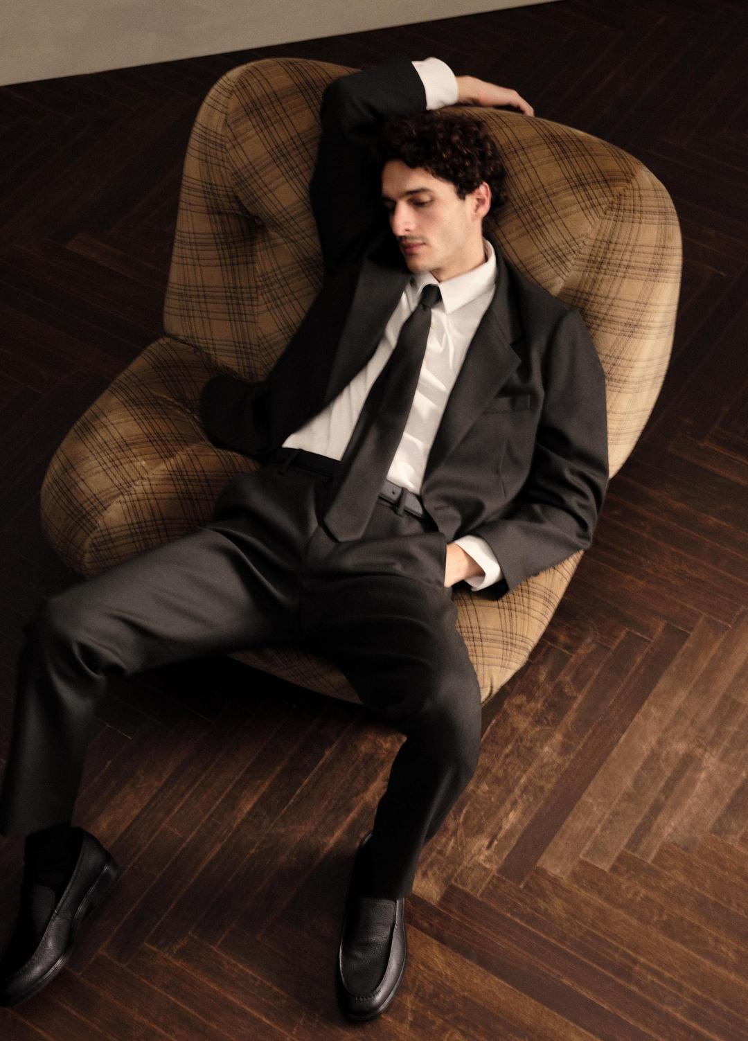 Owen Athletic Wool Suiting Pant in Trousers BLACK | VINCE Men