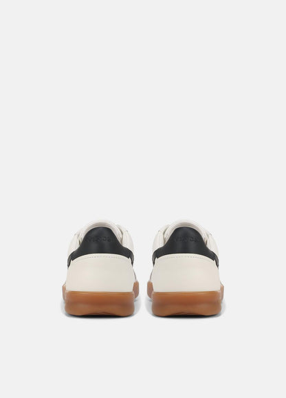 Oasis Leather Sneaker in Sneakers MILK/NIGHT BLUE | VINCE Men