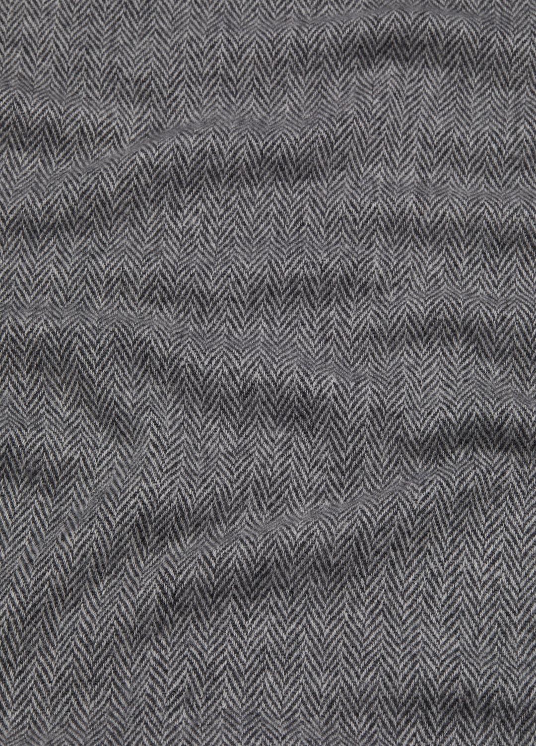 Herringbone Cashmere Scarf in Scarves & Hats WHITE/BLACK | VINCE Men