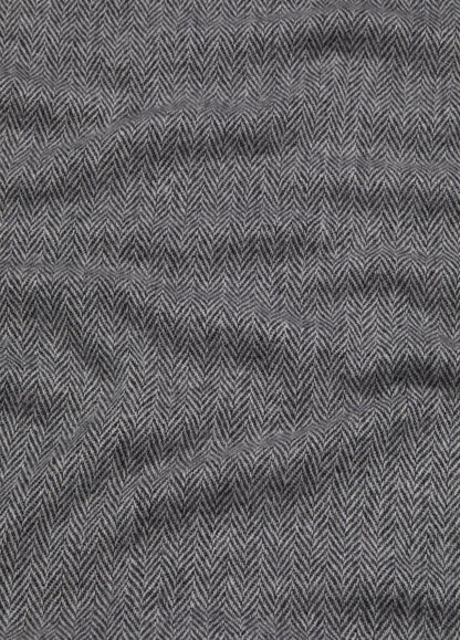 Herringbone Cashmere Scarf in Scarves & Hats WHITE/BLACK | VINCE Men