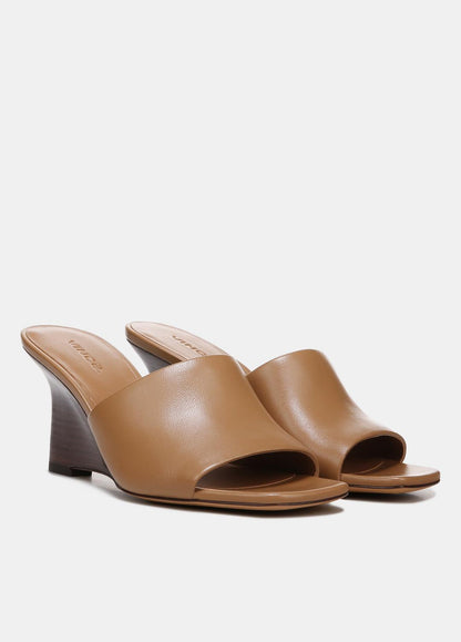 Pia Leather Wedge Sandal in Shoes TAN | VINCE Sale